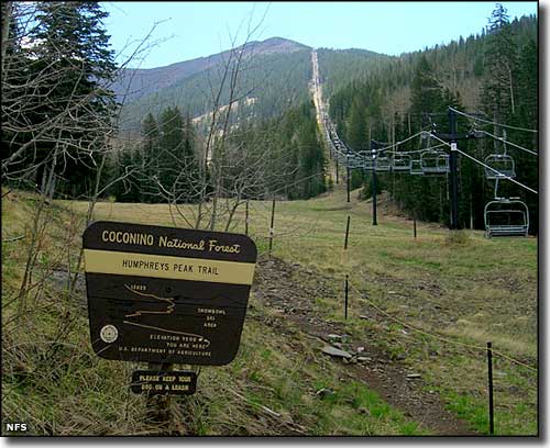 Arizona Snowbowl: Trailhead to Humphreys Peak Arizona Snowbowl